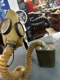 Image of Gas Mask (Style 8)