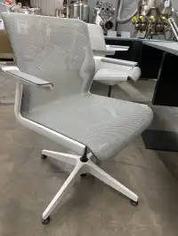 Image of Modern Gray N/Rolling Office Chair