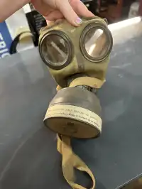 Image of Gas Mask (Style 7)