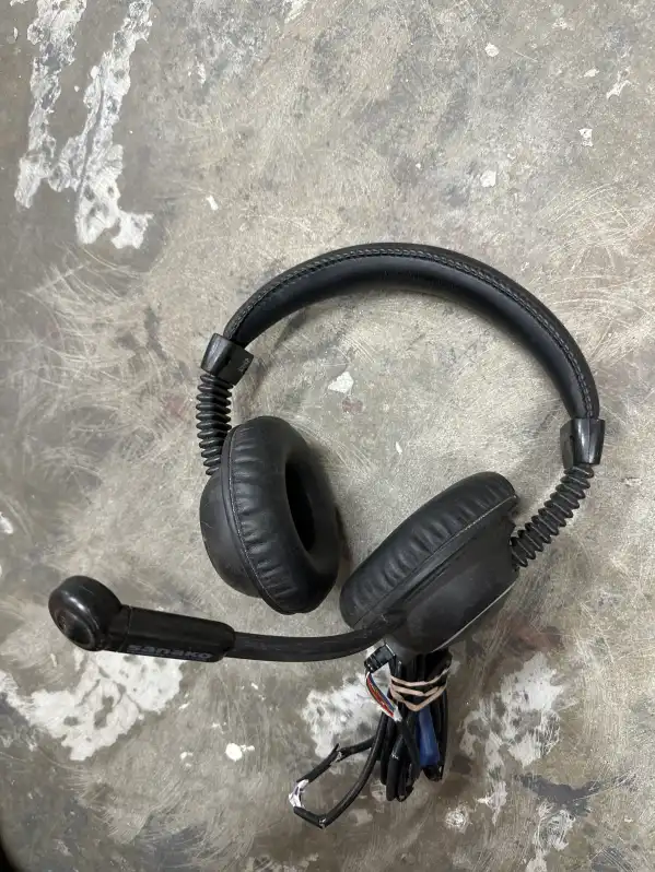 Image of Head Phones W/ Built In Microphone